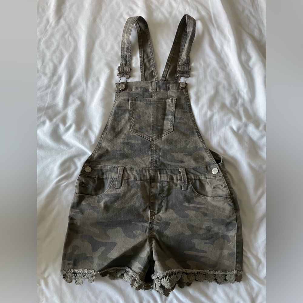 So Camo Green Jean Overall Shorts For Girls Size 16